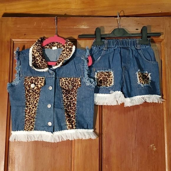 NEW CHEETAH JEANS LACEY 2 PIECE SHORT SET
